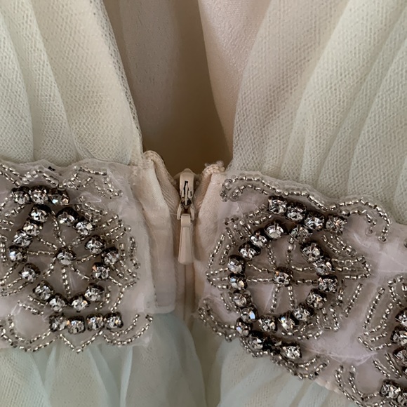 Minuet light green pleated organza dress with beaded waistband Size Large - Picture 7 of 11